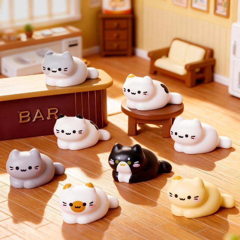 8 figurines miniatures de chat - Car Accessories Oman avis et prix